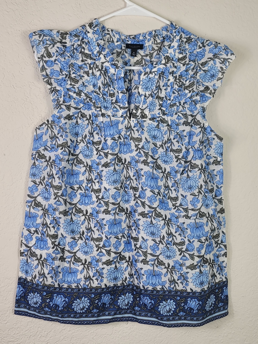 TALBOTS XS Blue Floral Cotton Flutter Sleeve Blouse Sleeveles Boho Prairie NWOT